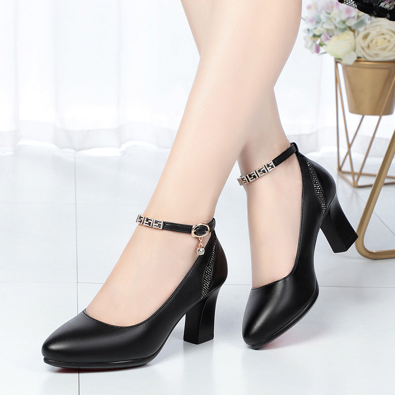Tacones altos de piel suave para mujer