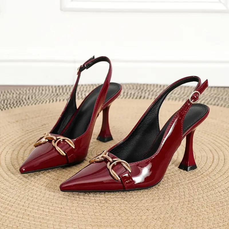 Elegantes tacones altos puntiagudos de color sólido