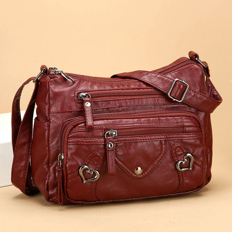 Bolso de cuero decorativo en forma de corazón