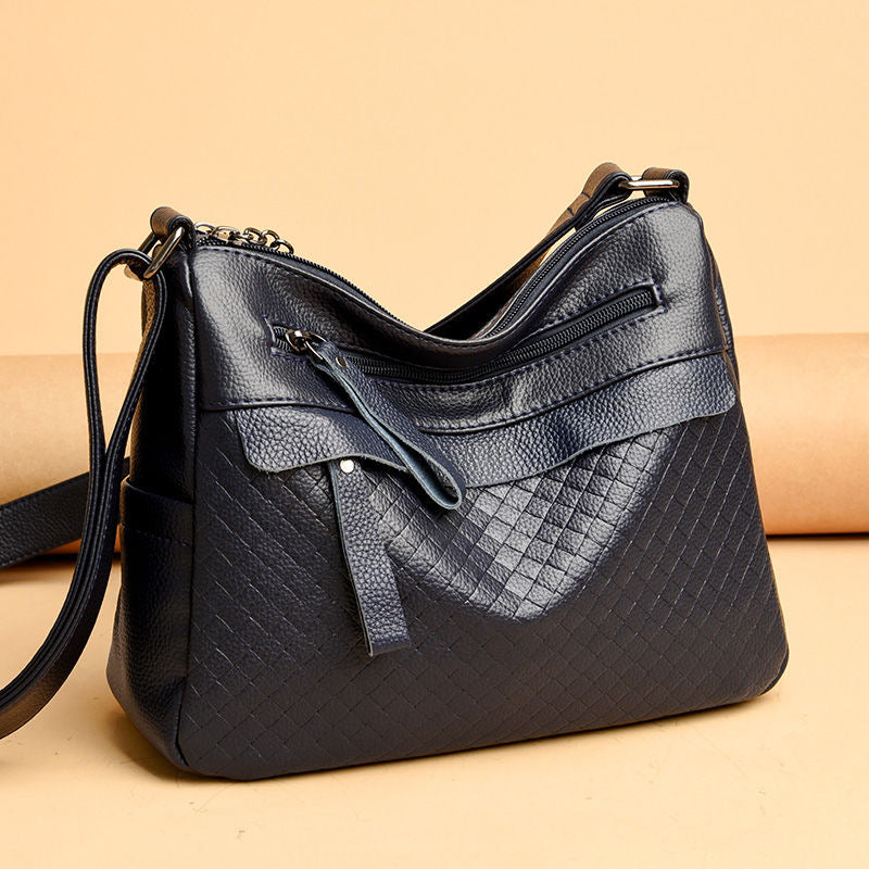 Bolso de cuero tejido