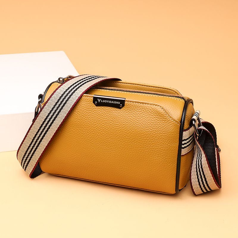 Bolso cuadrado pequeño de piel de vacuno de grano superior