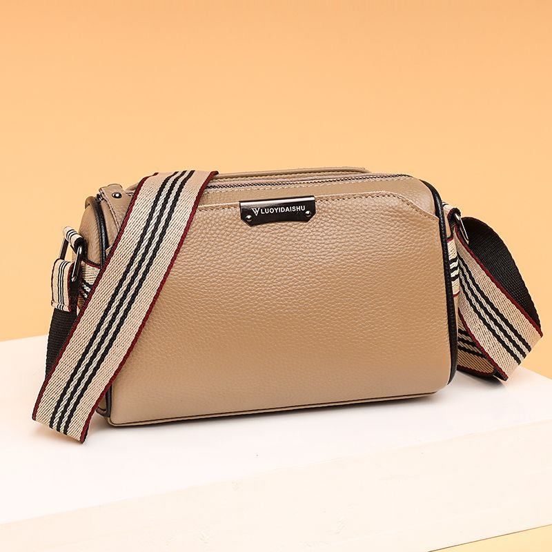 Bolso cuadrado pequeño de piel de vacuno de grano superior