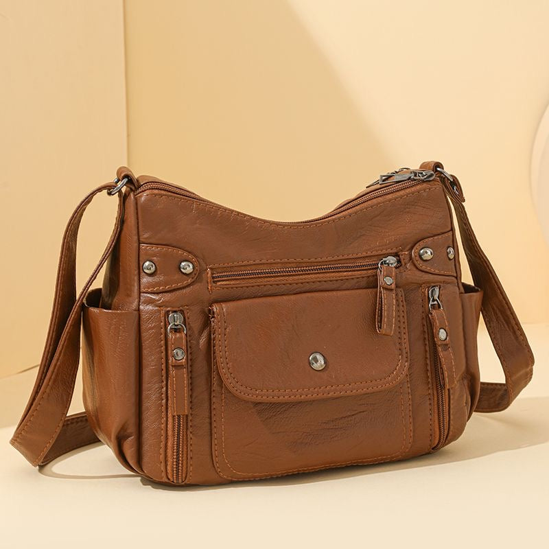 Bolso bandolera de piel sencillo