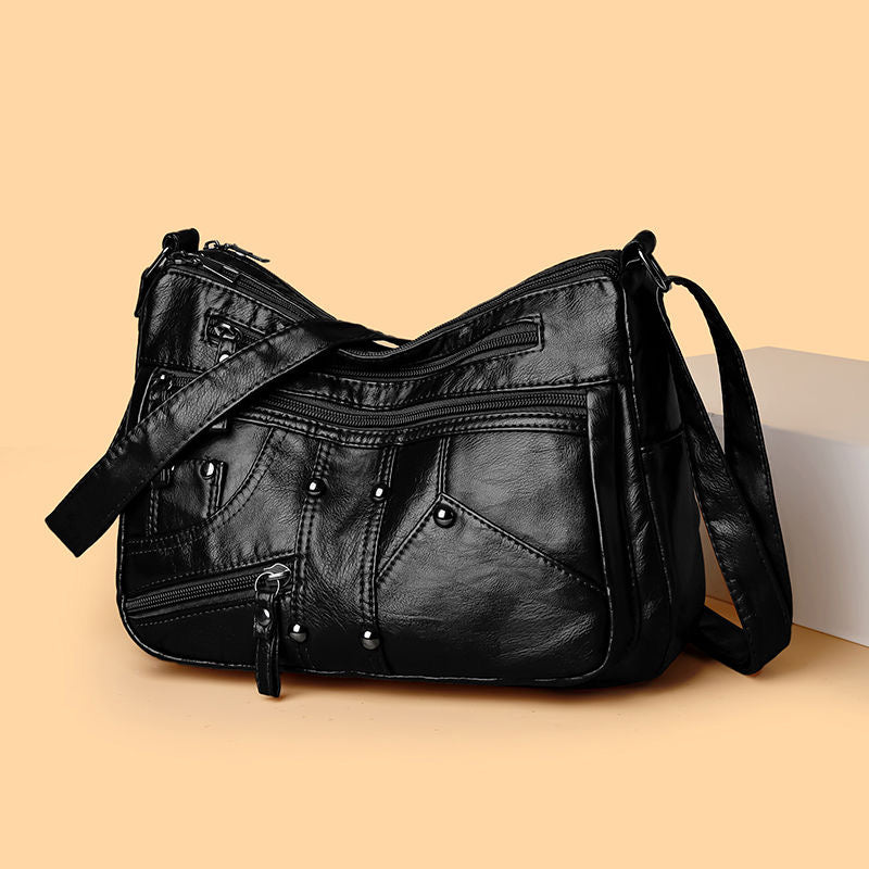 Bolso de piel con cuentas