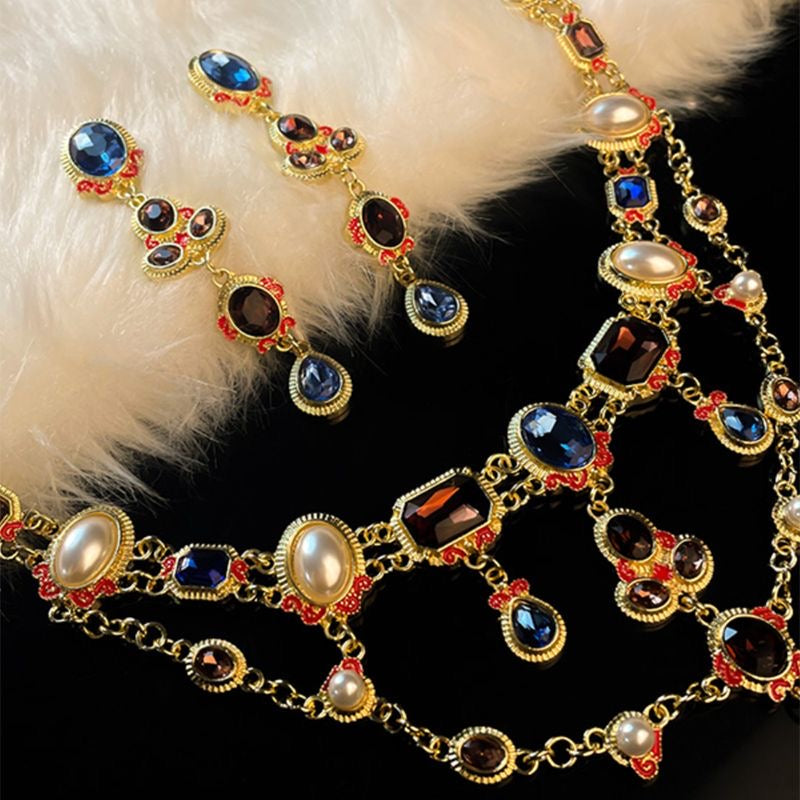 Collar y pendientes vintage con borlas de diamantes