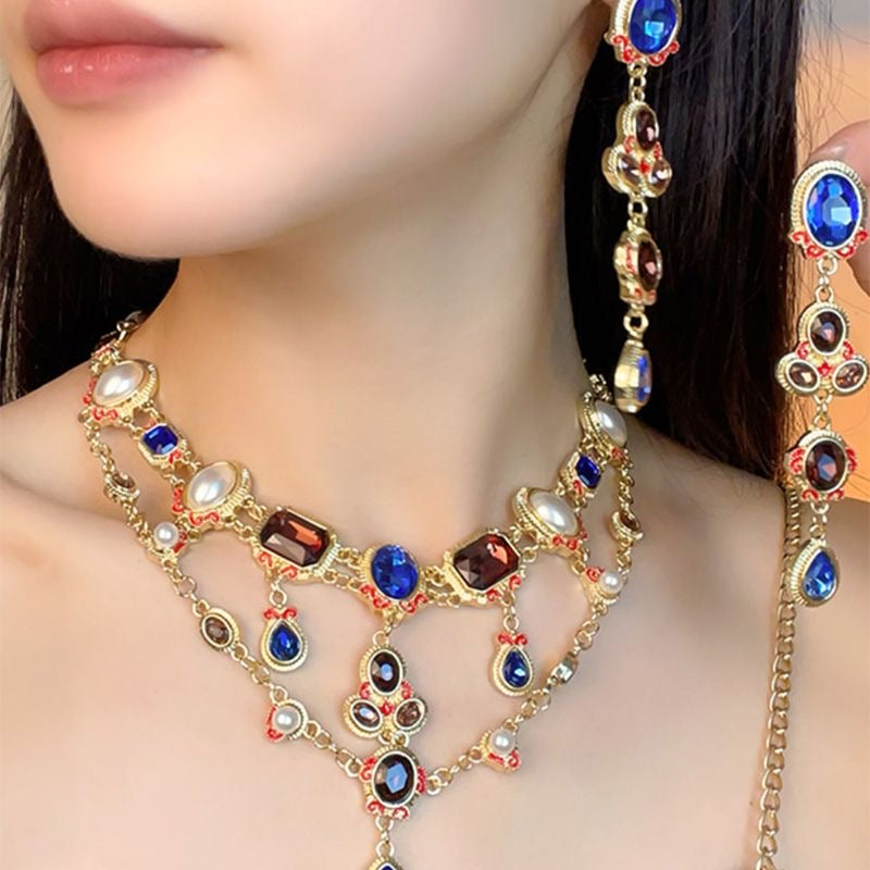 Collar y pendientes vintage con borlas de diamantes