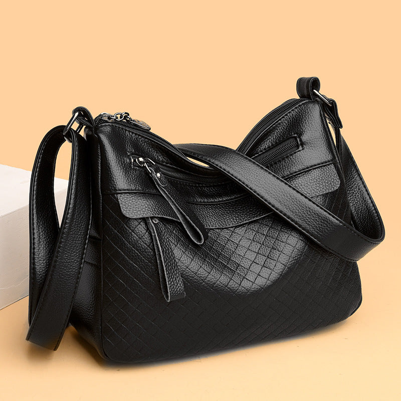 Bolso de cuero tejido