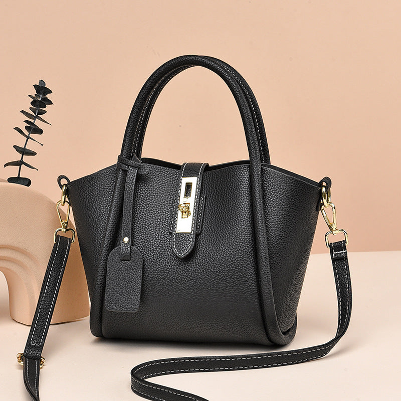 Bolso bandolera de piel texturizada