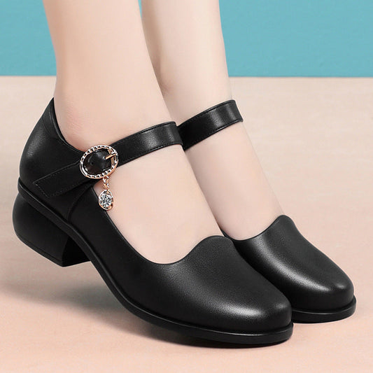 Zapatos de piel con tacón grueso y punta redonda