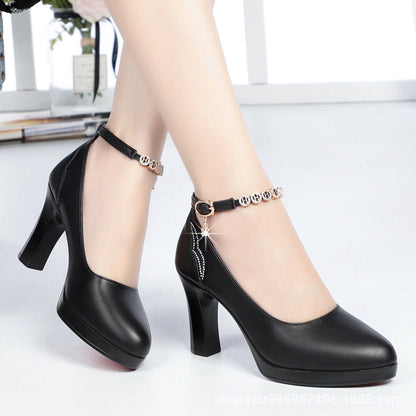 Tacones altos de piel suave para mujer