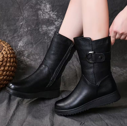Botas Negras de Mujer con Plataforma y Hebilla
