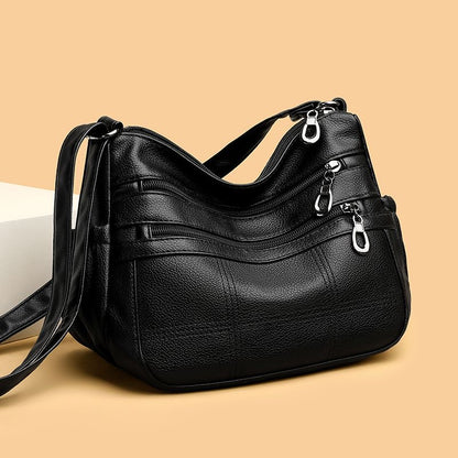 Bolso de piel sencillo a cuadros