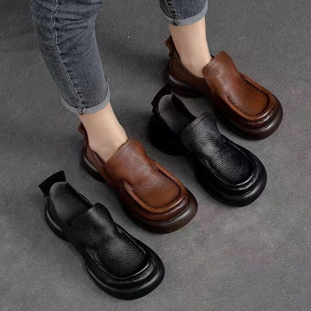 Zapatos de Piel Suaves y Versátiles