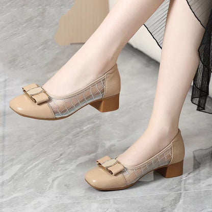 Zapatos planos de piel con diseño de diamante