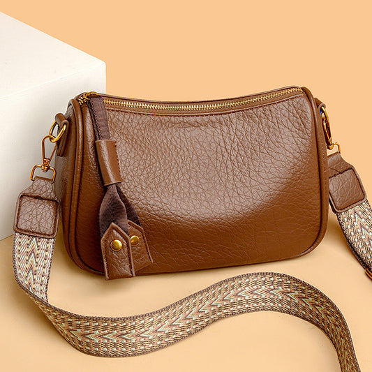 Bolso de piel suave con bandolera ancha