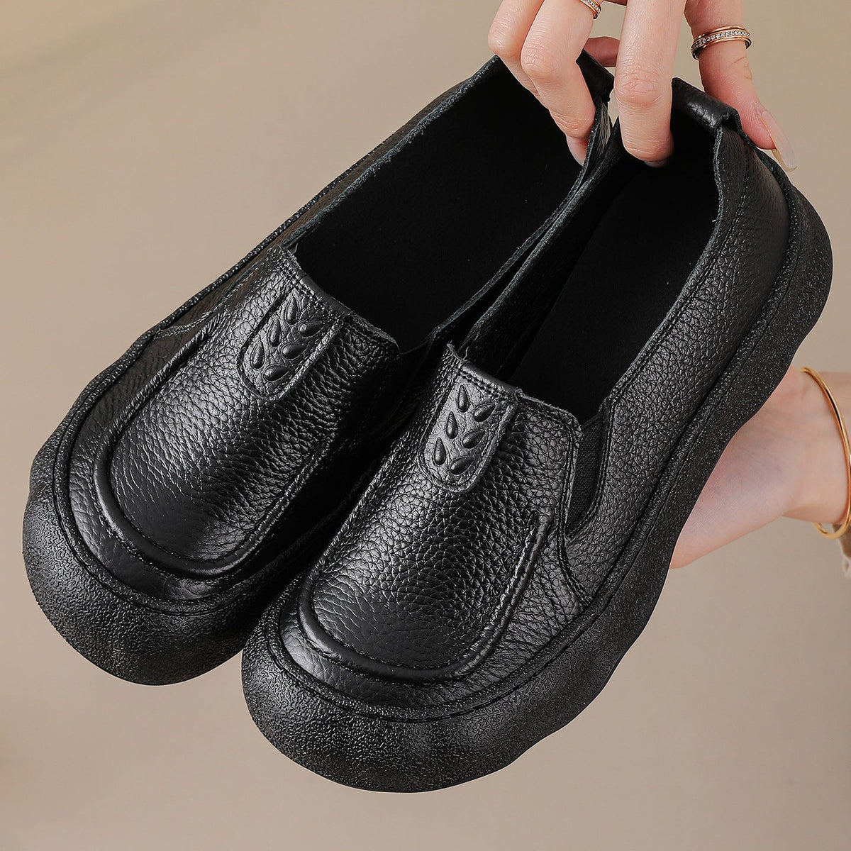 Zapatos de Piel Suave con Estilo